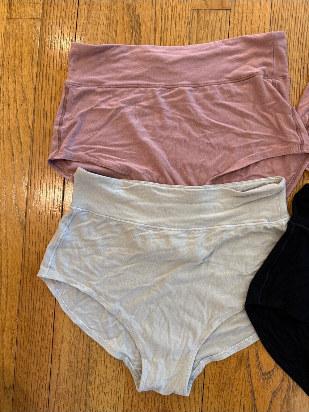 Bodily All In Panty - 4 pairs Size Medium - Picture 2 of 3